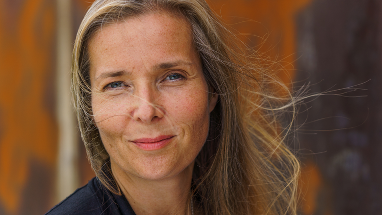 Potraitbild von Alexandra Lüthen